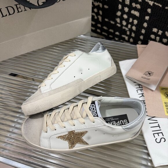 Golden Goose - Picture 5 of 9